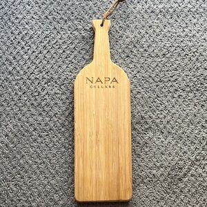 Napa Cellars Small Wooden Charcuterie Board